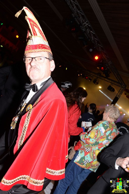 ../Images/44 jaar Saksen 218.jpg